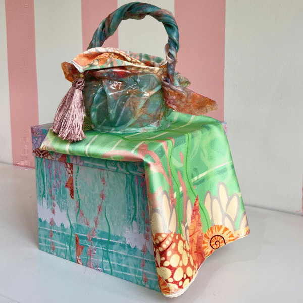 4 Water Klutch Gift Set